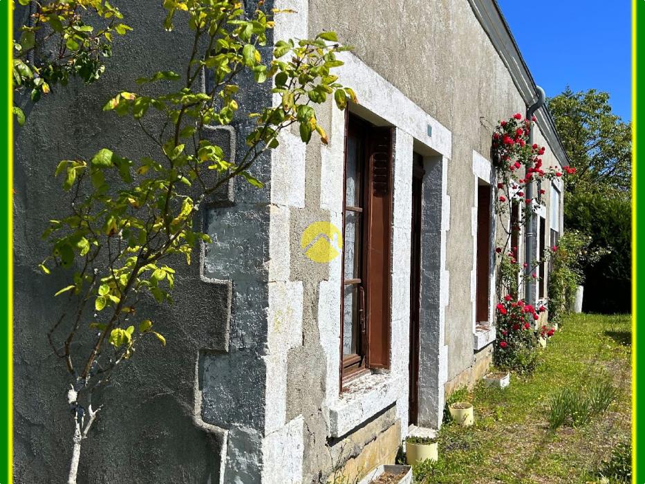 LONGERE 2 Chambres