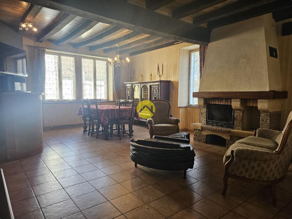 MAISON FAMILIALE
