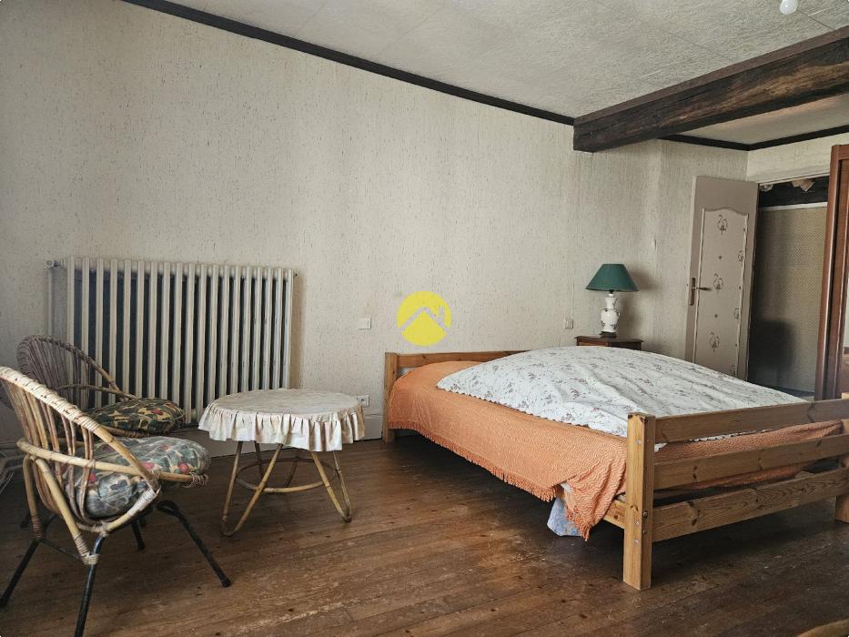 MAISON FAMILIALE