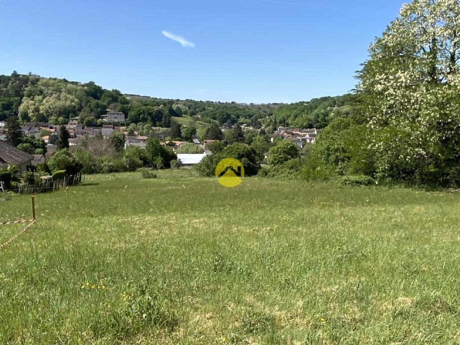 Jolie maison dans un village dynami
