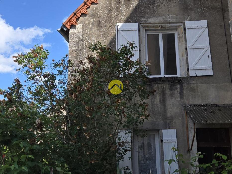 Maison de bourg avec cachet 