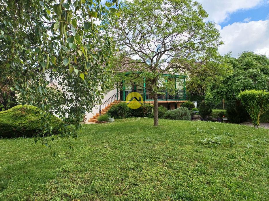 TRES JOLIE MAISON 115 M2 HABITABLE