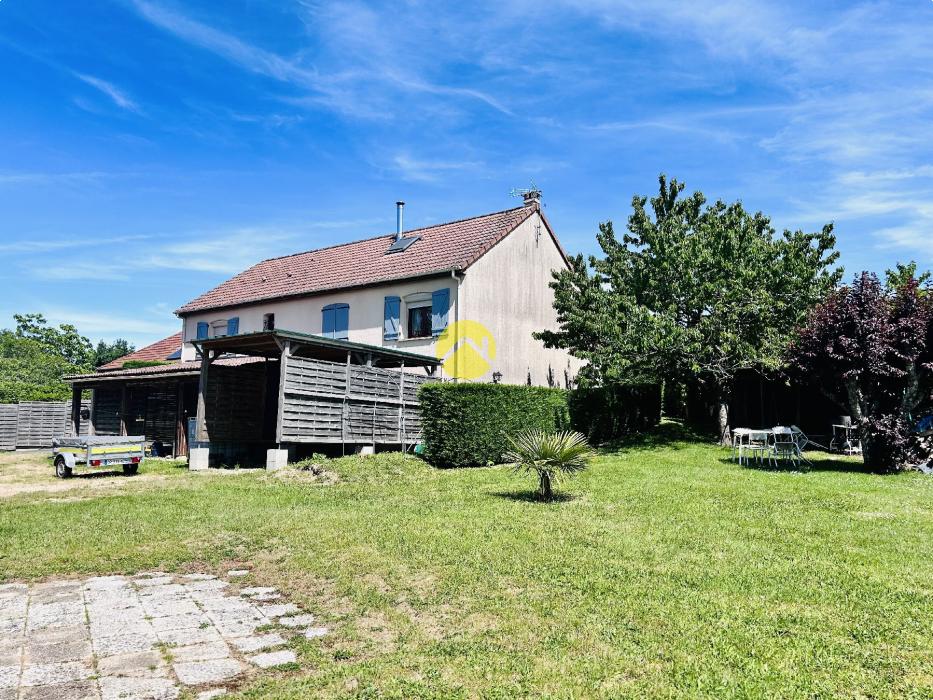 Villa T6 au calme