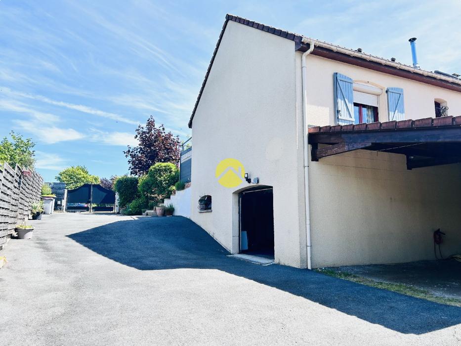 Villa T6 au calme