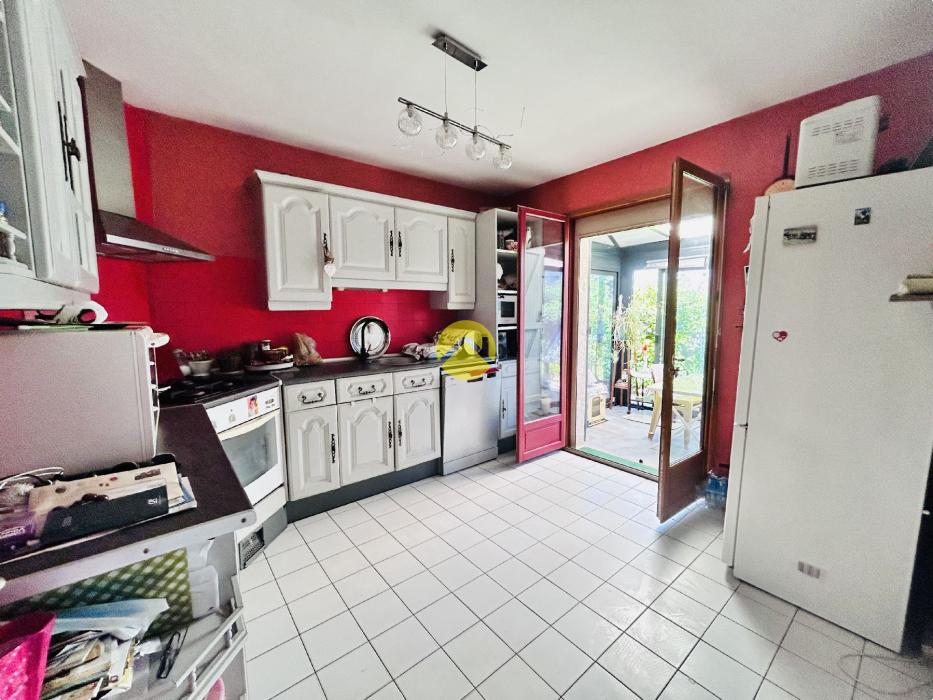 Villa T6 au calme