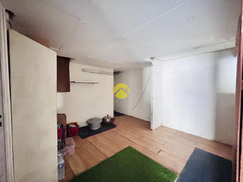 Villa T6 au calme