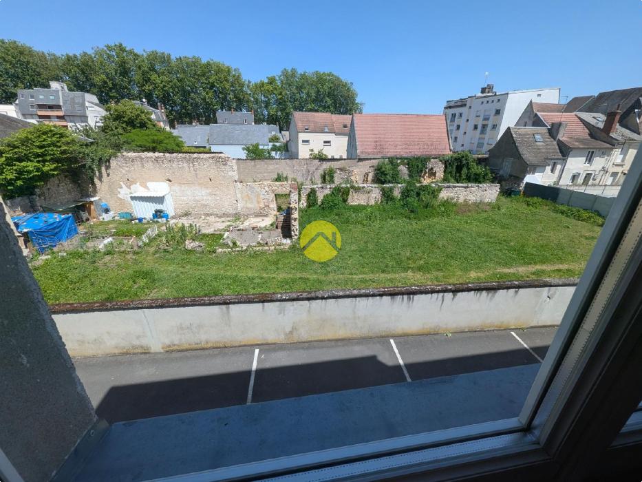 Apt T2 + parking
