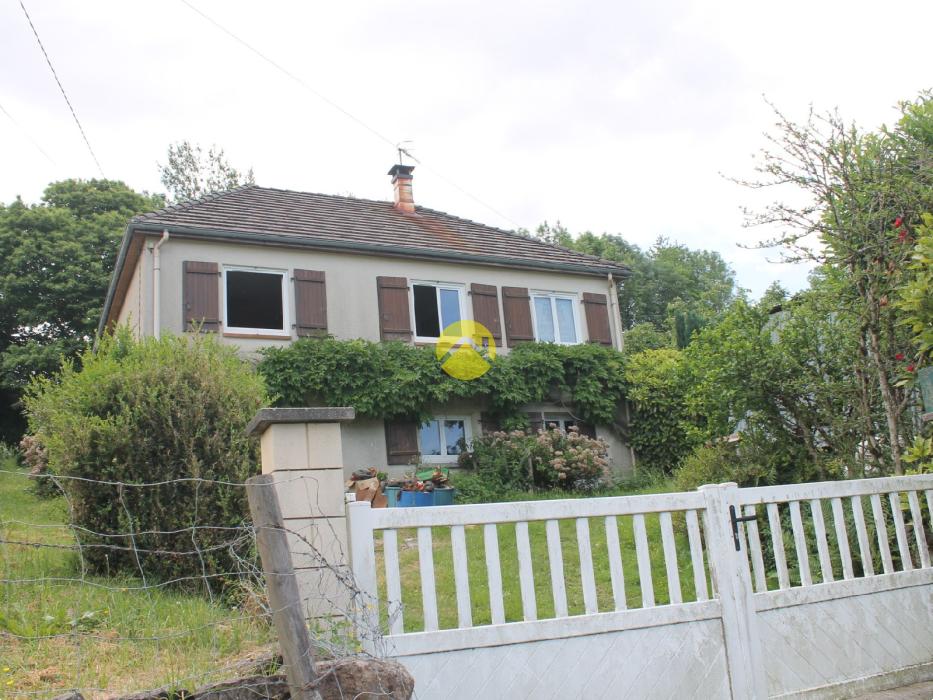 Maison / Pavillon Vic sur cere, 4 pièces à louer