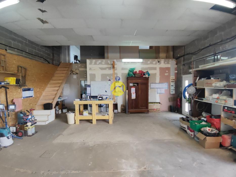 ENTREPOT BELLE VISIBILTE 500 M² 