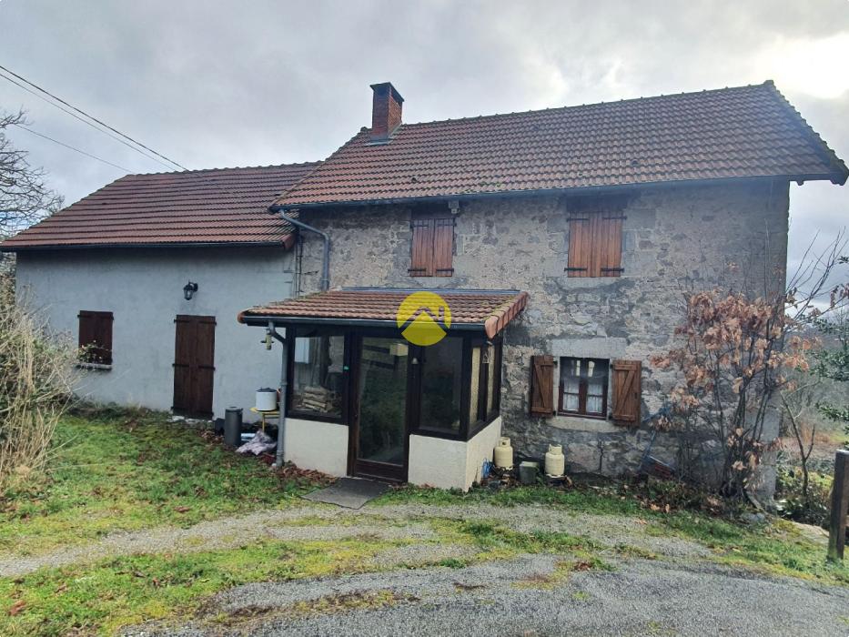 Maison sur 18 833 m²