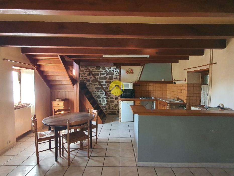 Maison sur 18 833 m²