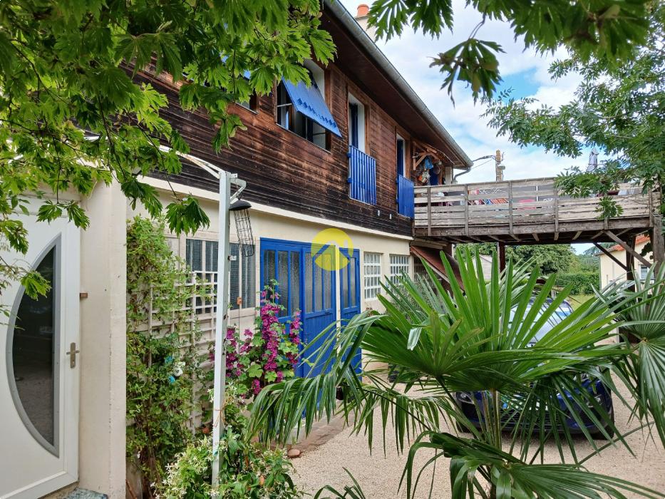 2 maisons et grands garages