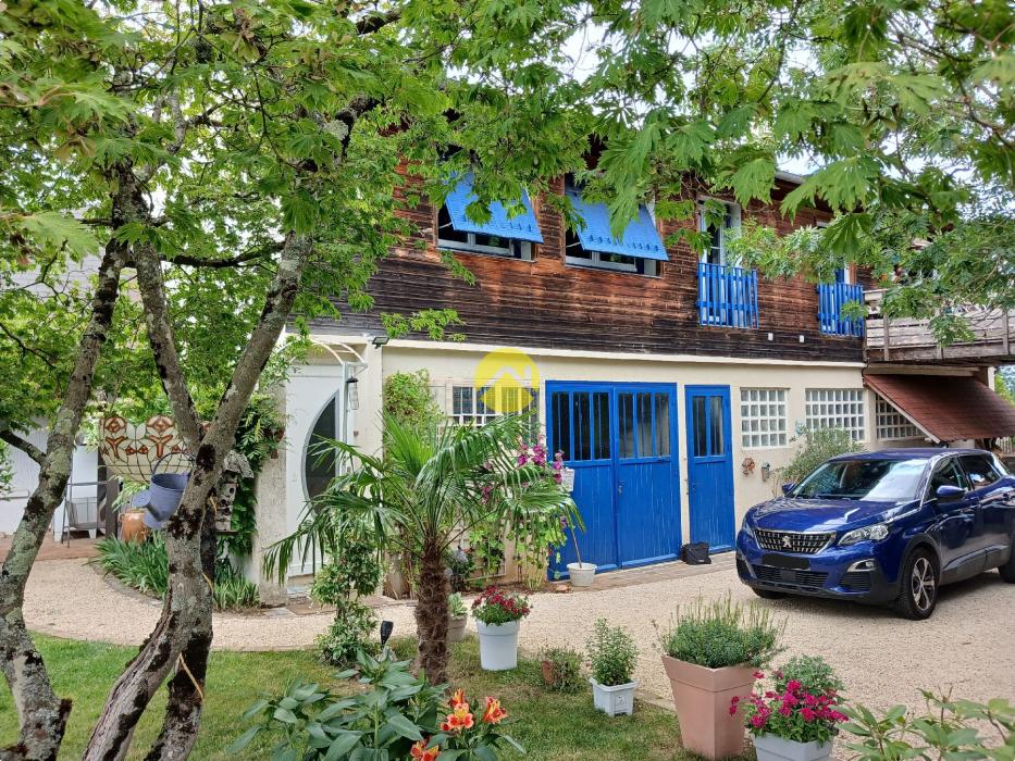 2 maisons et grands garages