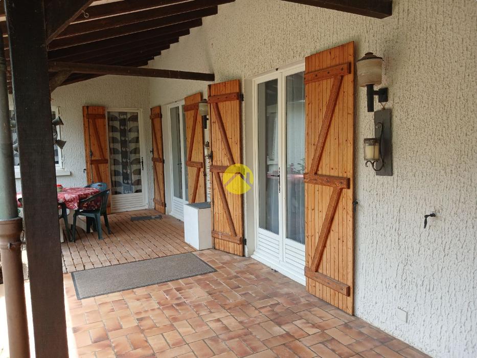 2 maisons et grands garages