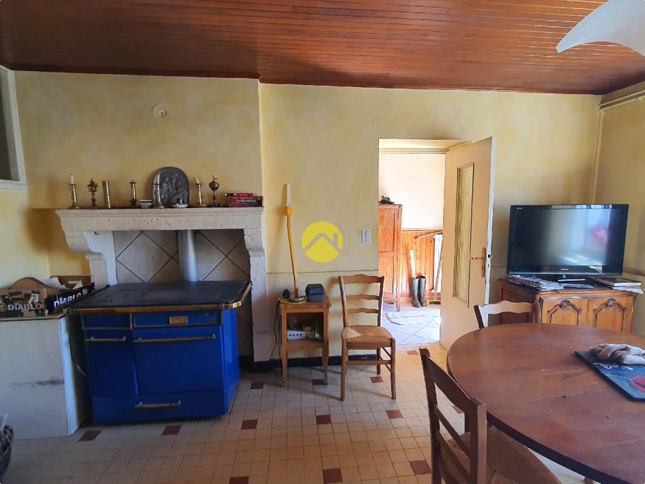 Maison familiale avec dépendances