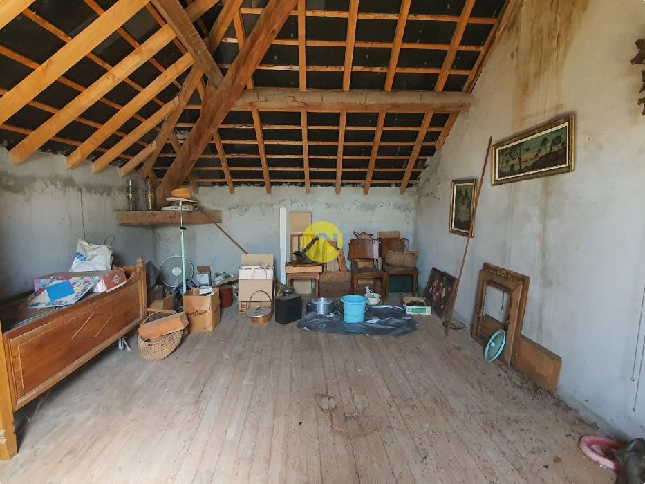 Maison familiale avec dépendances