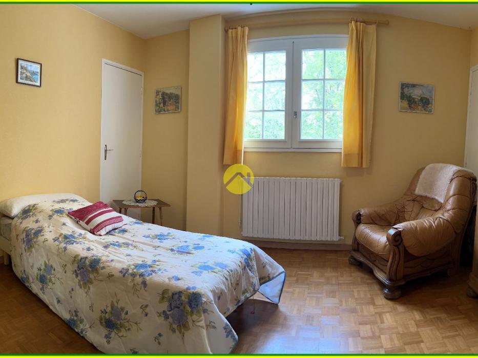 Maison 5 Chambres+Bois+Plan d'eau