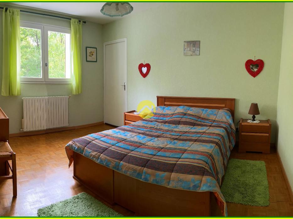 Maison 5 Chambres+Bois+Plan d'eau