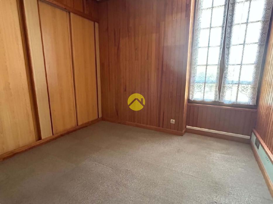 2 maisons avec garage et jardin