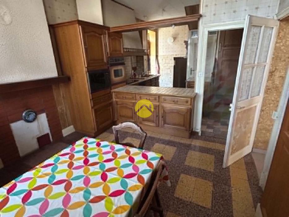 2 maisons avec garage et jardin