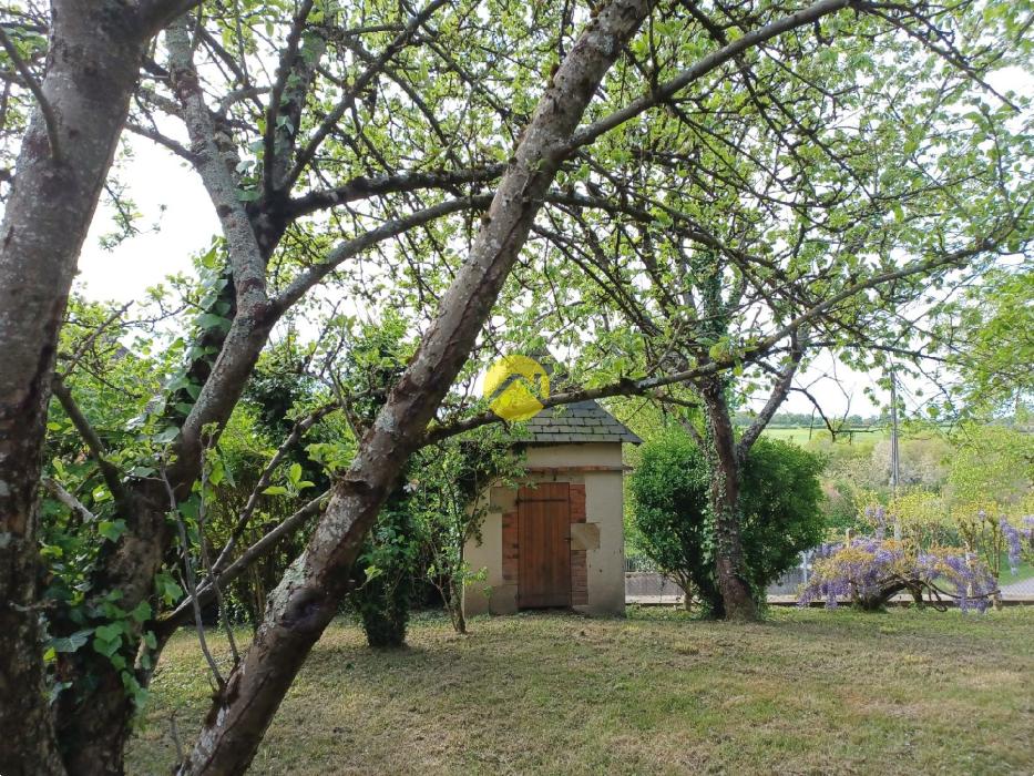 2 maisons avec garage et jardin
