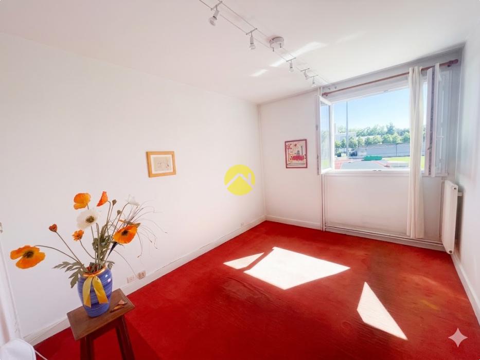 APPARTEMENT SERAUCOURT