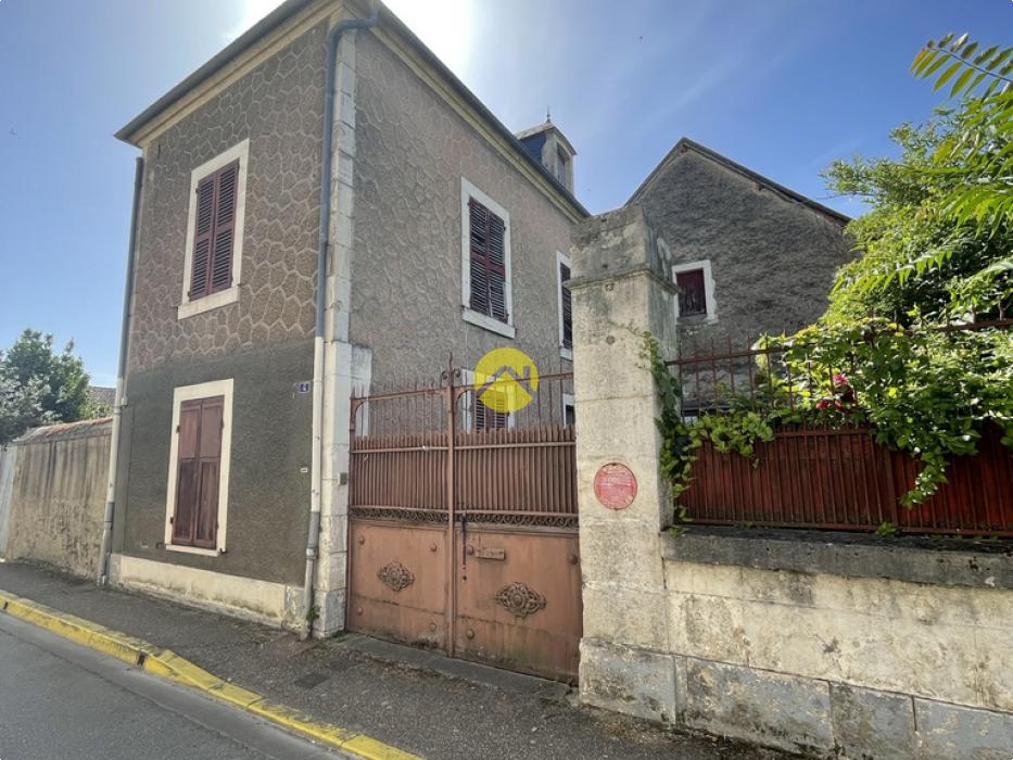 Belle maison au centre ville