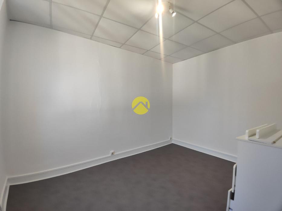 IMMEUBLE DE RAPPORT EN CENTRE-VILLE