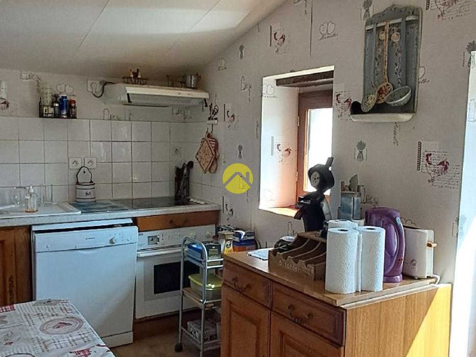 CHARMANTE PROPRIETE