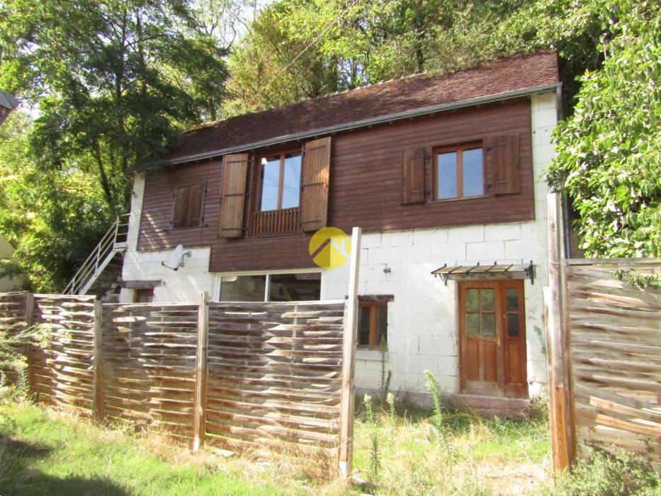 Maison + dépendance troglodyte