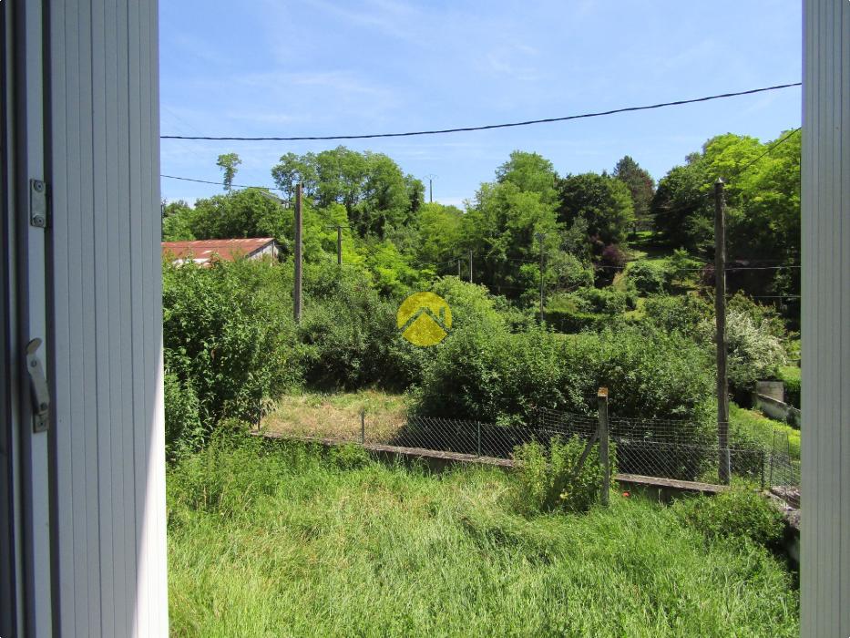 Maison + dépendance troglodyte