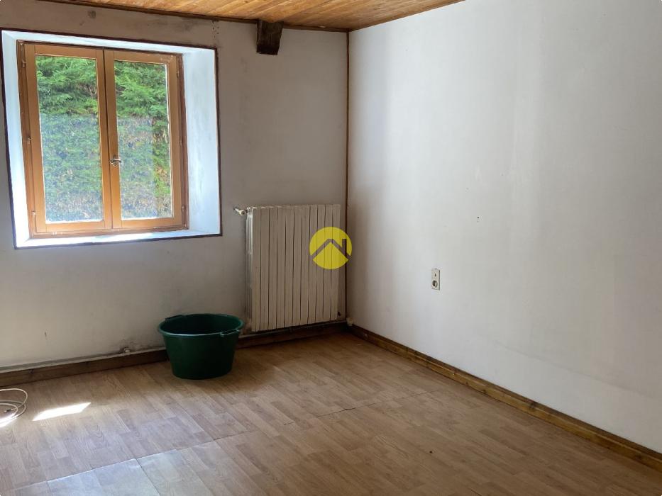 Belle maison en pierre