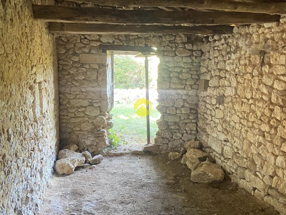 Belle maison en pierre