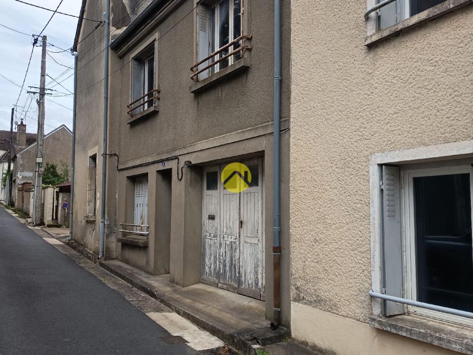 MAISON VILLE A RENOVER