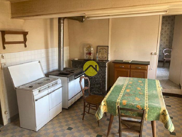 MAISON DANS HAMEAU
