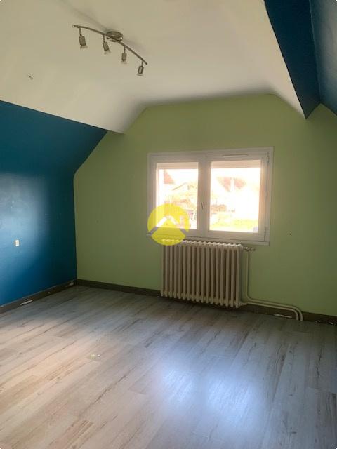 MAISON FAMILIALE