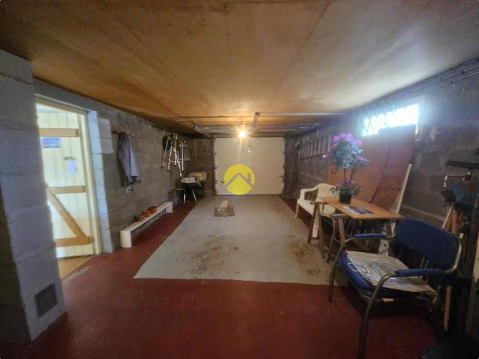 pavillon calme et sous sol aménagé