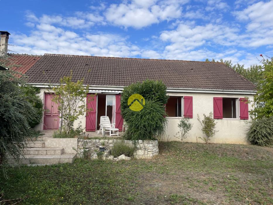 PAVILLON SUR AVORD DE 5 PIECES