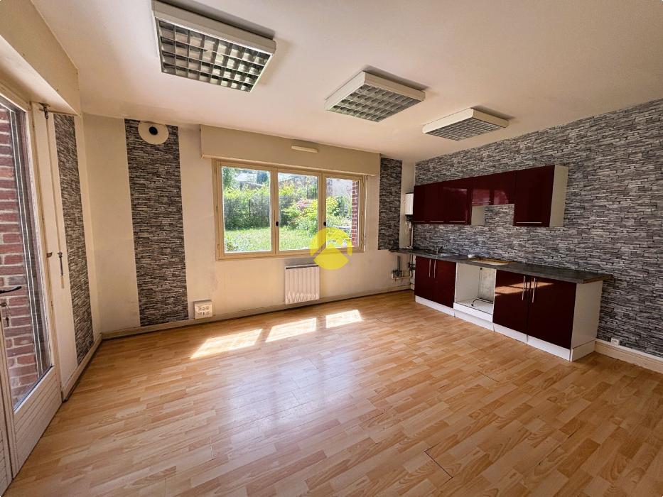 Maison familiale avec jardin
