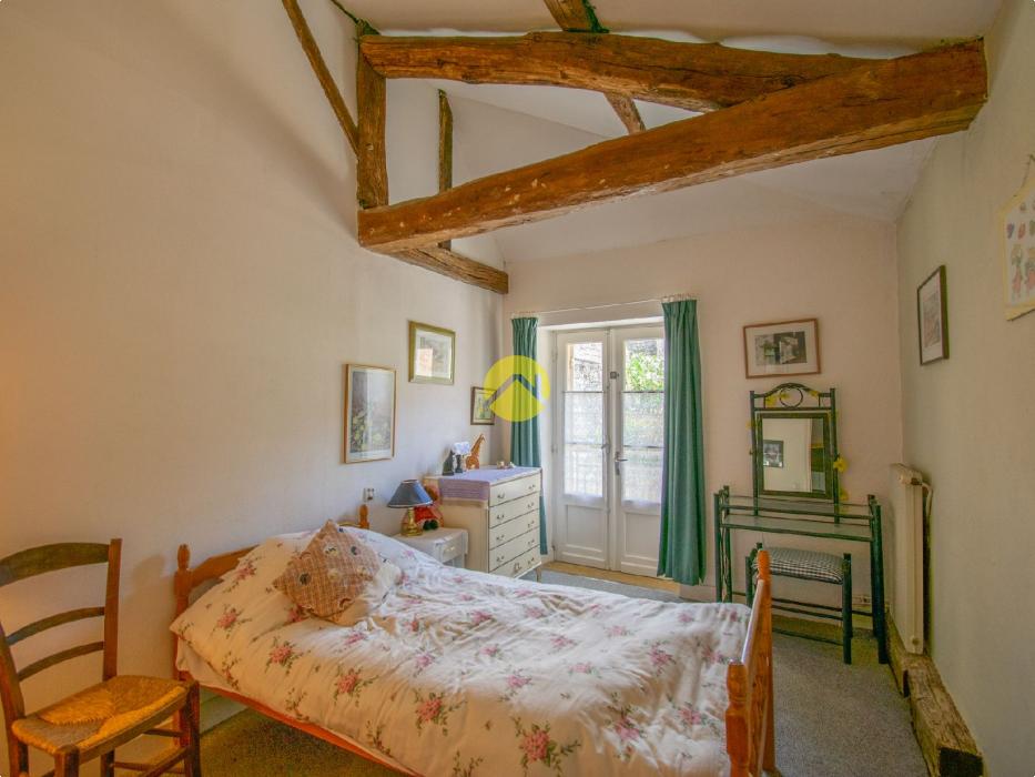 Maison avec gîte au centre bourg