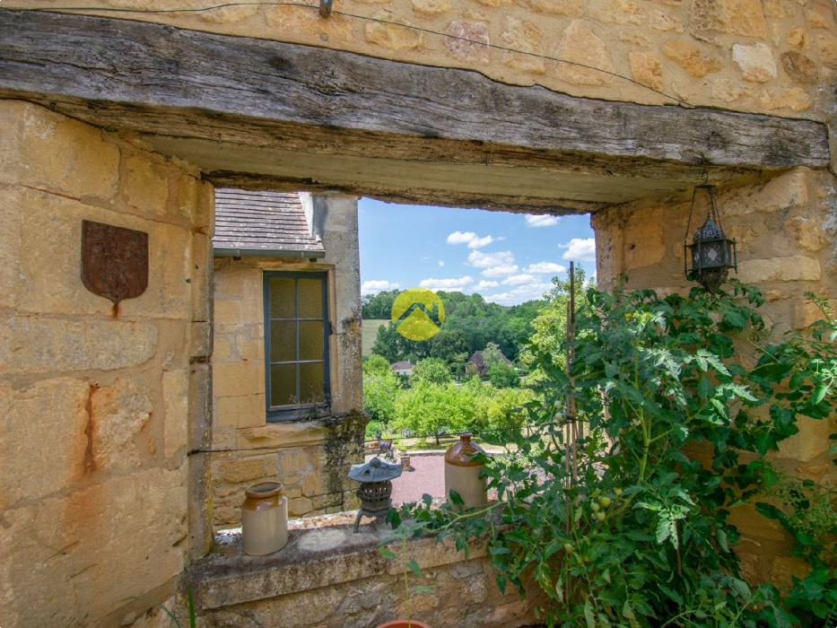 Maison avec gîte au centre bourg