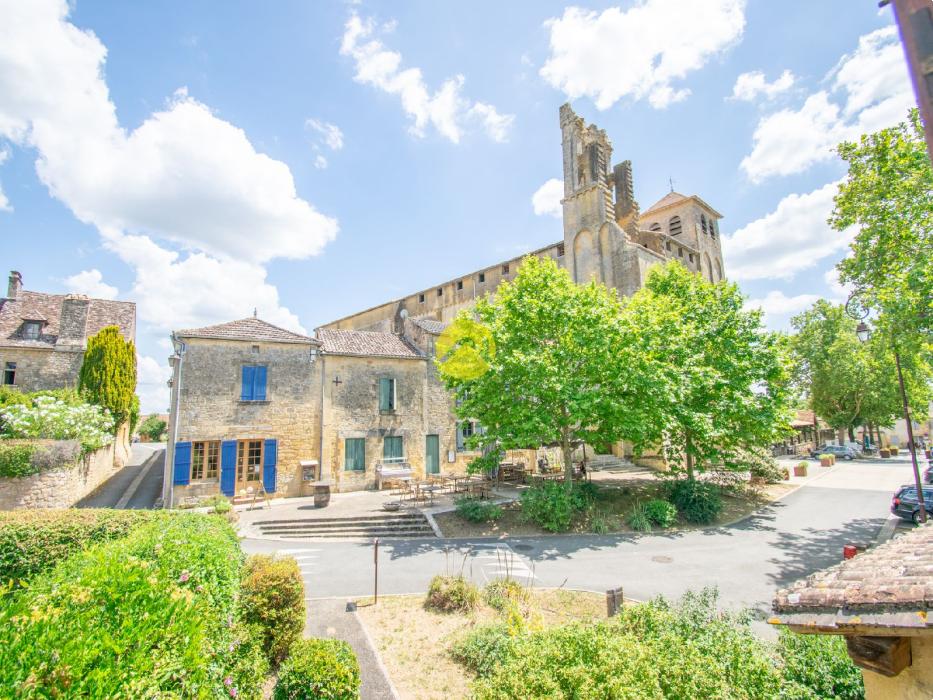 Maison avec gîte au centre bourg