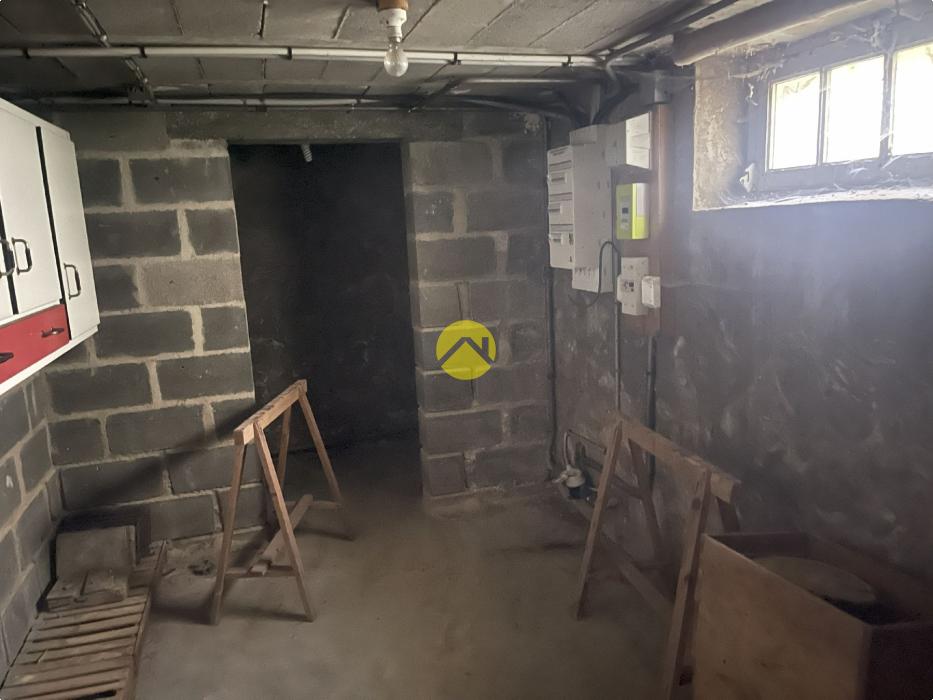 Maison 260m².7ch.Sous-sol.sur2400m²