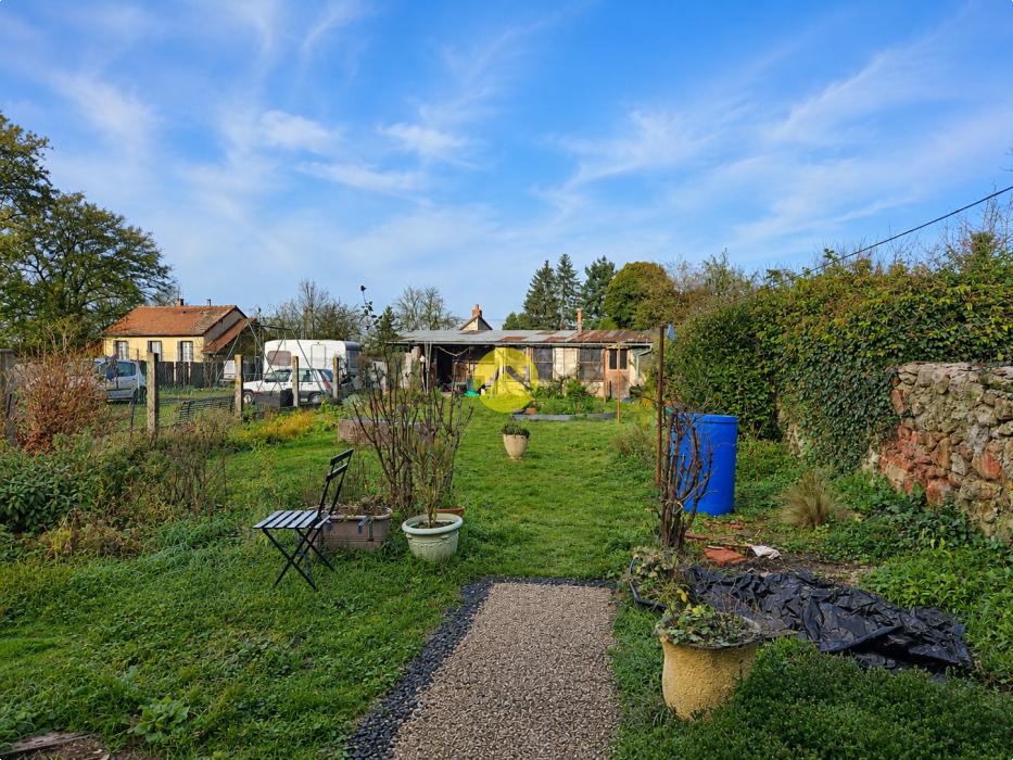 3 CHAMBRES ET JARDIN CLOS