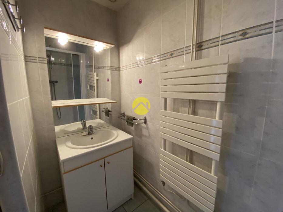 APPARTEMENT 80 m², 3 CHAMBRES