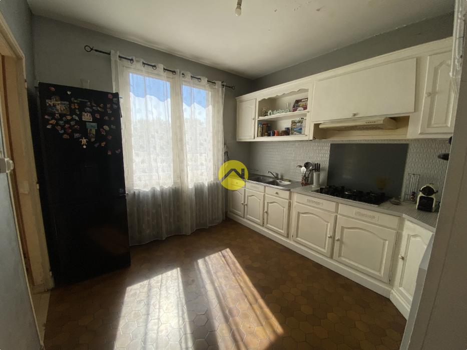 GRANDE MAISON PROCHE DE TOUT