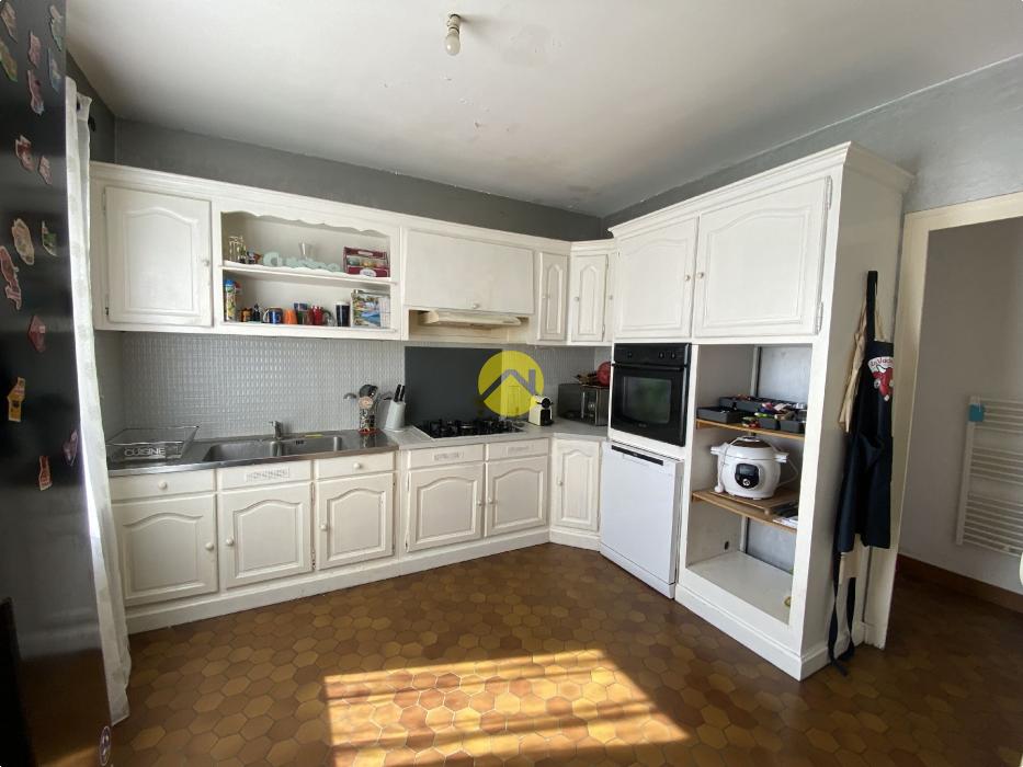 GRANDE MAISON PROCHE DE TOUT