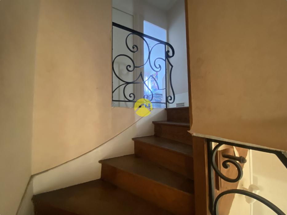 GRANDE MAISON PROCHE DE TOUT