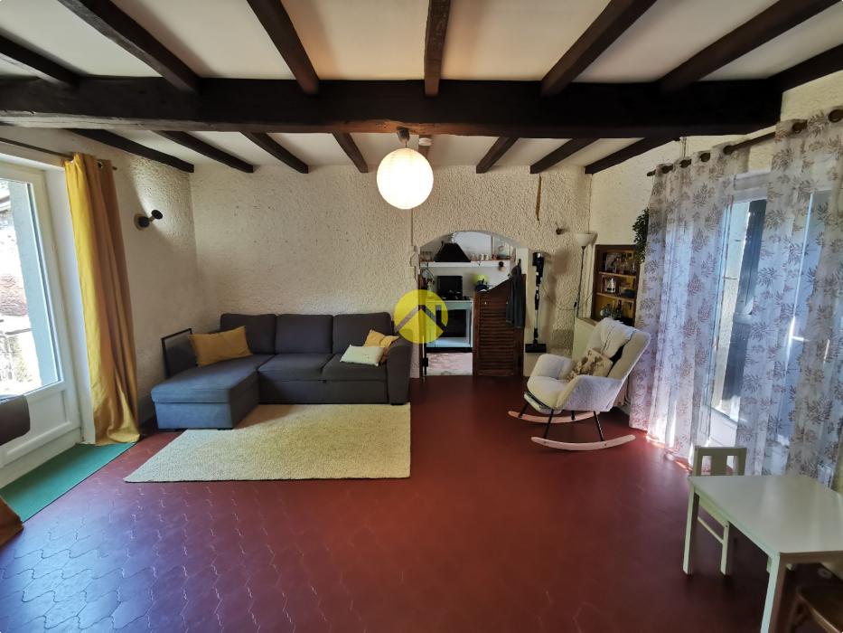 Belle maison en pierre 