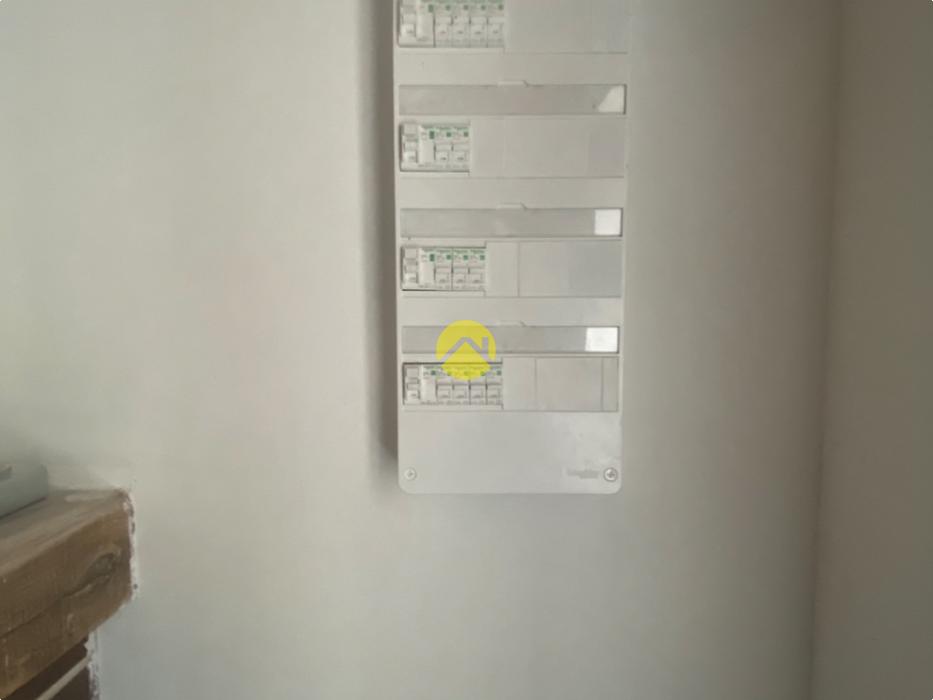 IMMEUBLEDE 360 M² 3 APPARTEMENTS